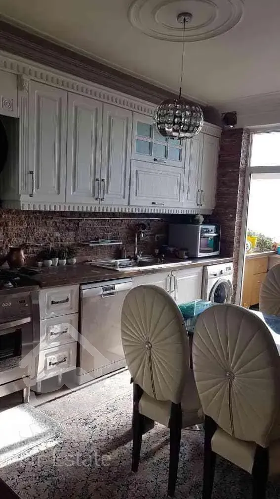 واحد ۹۰متر دو خواب فردوس شرق