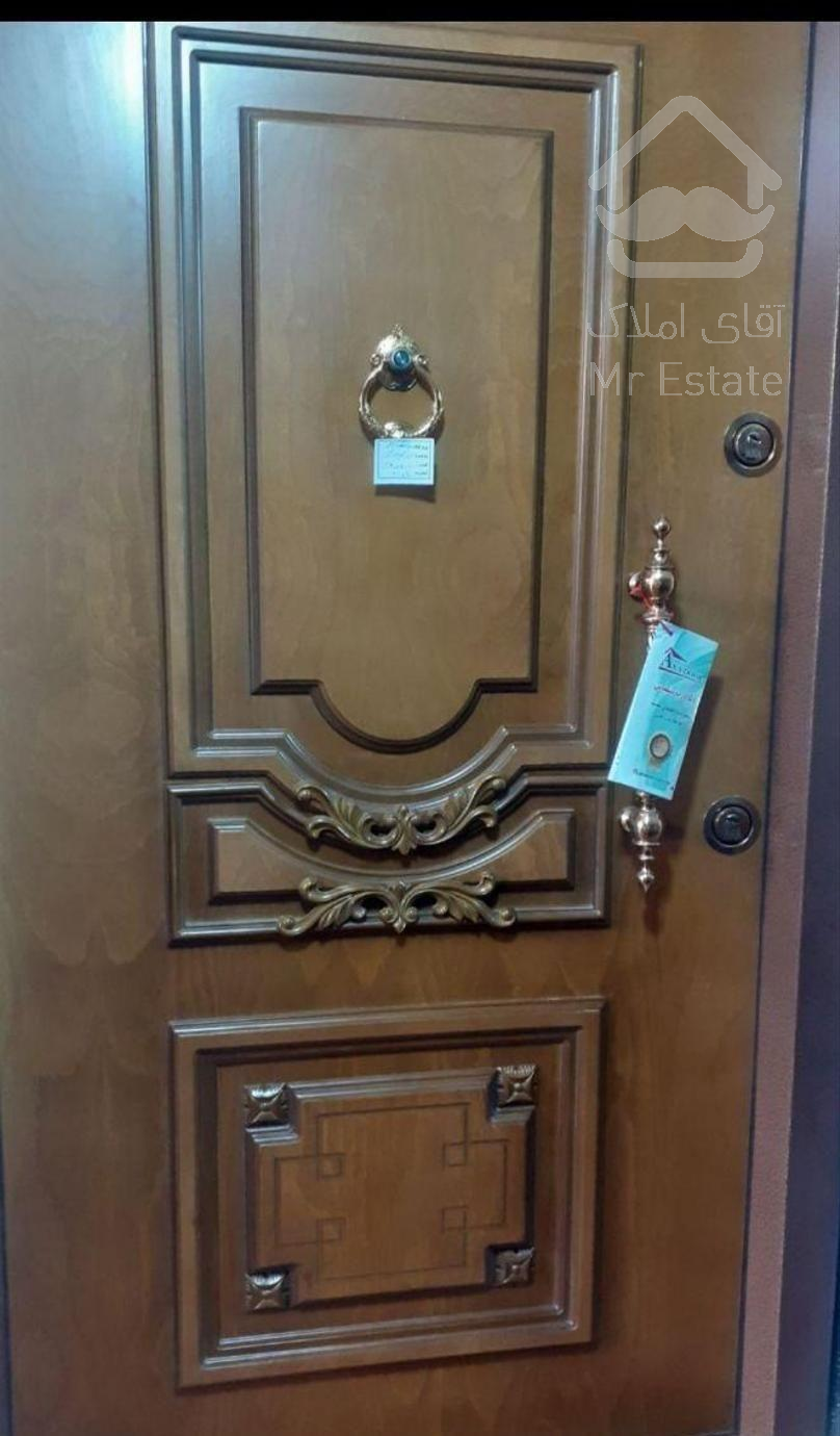 نصاب درب ضدسرقت و نصب درب چوبی در مشهد