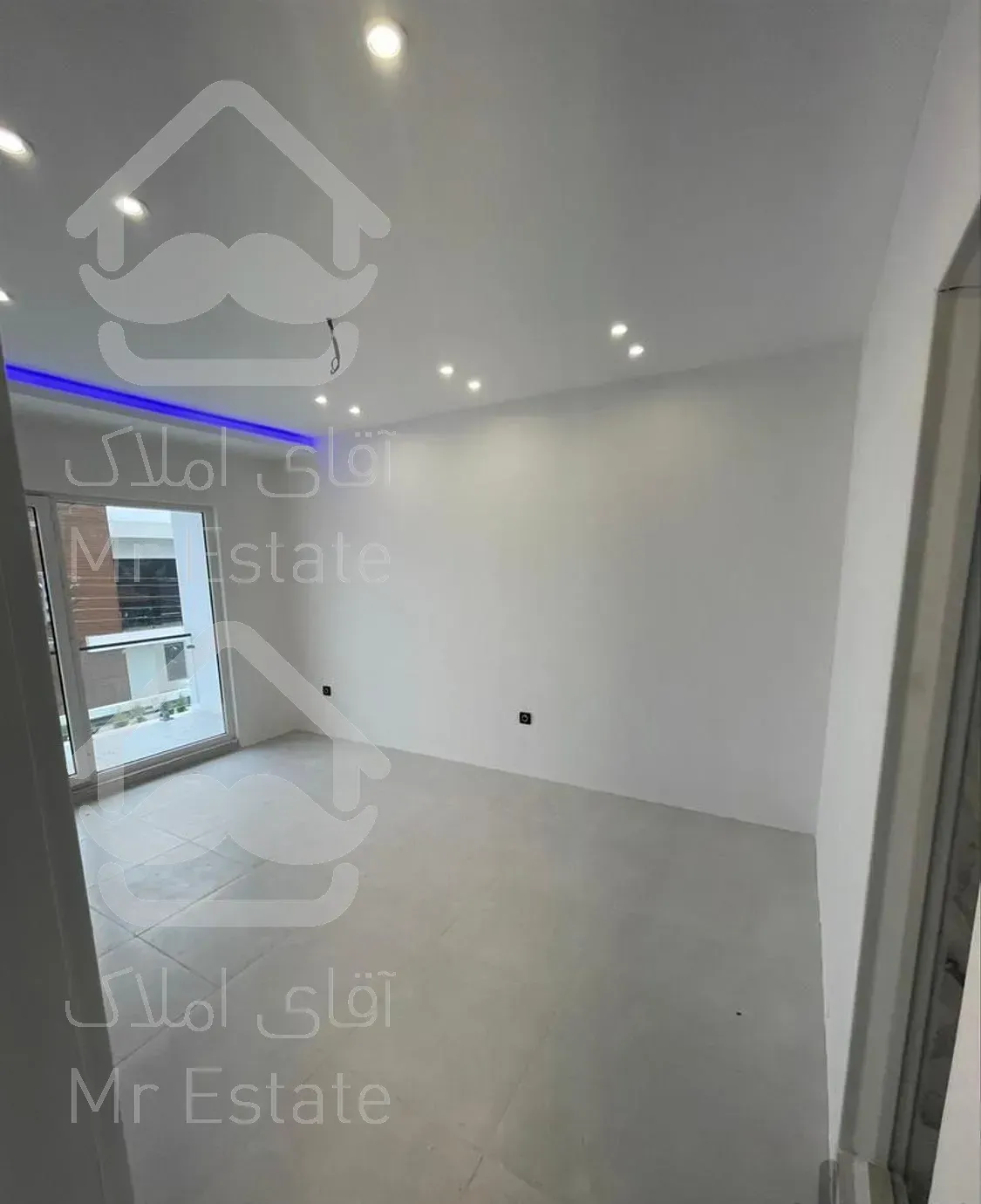 آپارتمان ۱۳۰ متری دو خواب نور