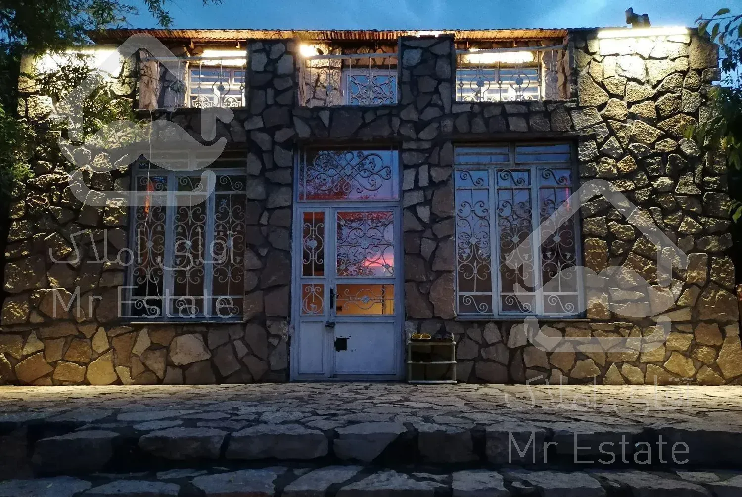 استخره آب گرم خانوادگی فضای بکر وآرام