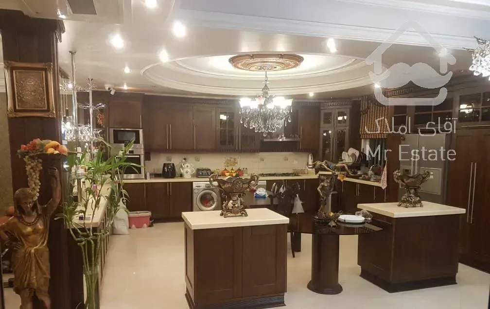 آپارتمان ۲۸۶ متر ۴ خوابه