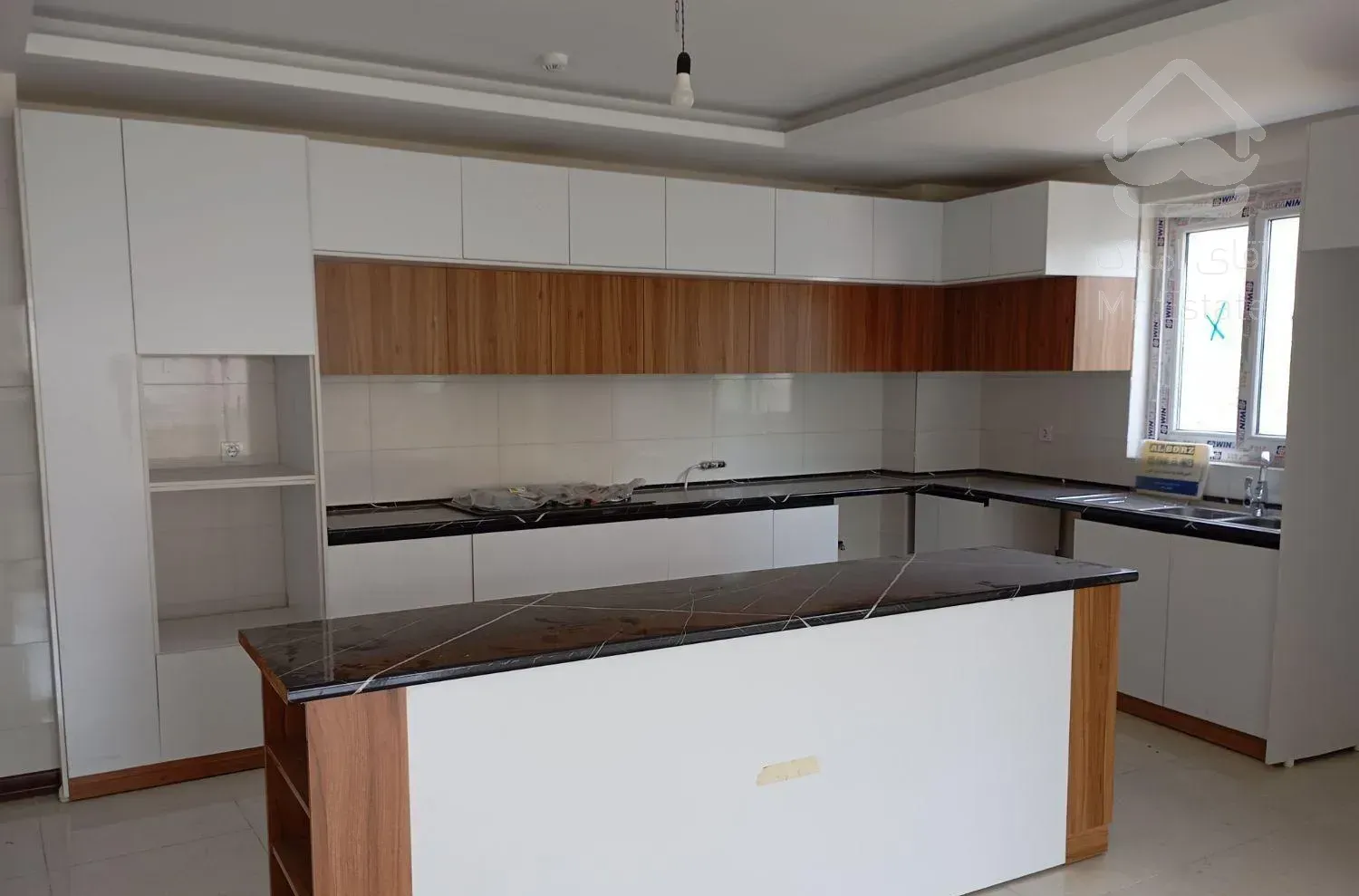 رهن واحد کلید نخورده ۱۲۵ متری ۲ خوابه (منطقه برند)