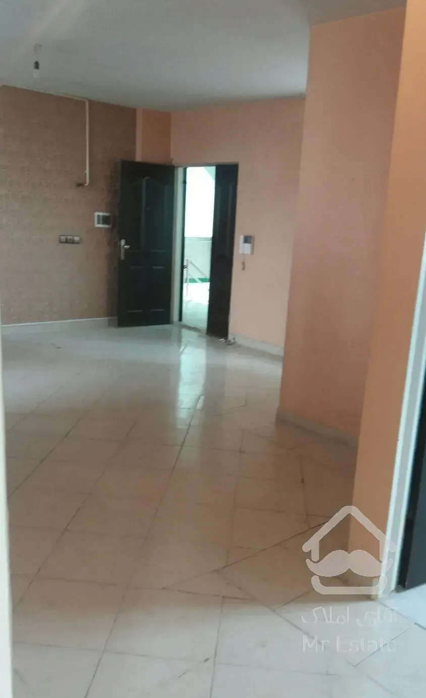 اپارتمان 81 متر دو خوابه ط اول