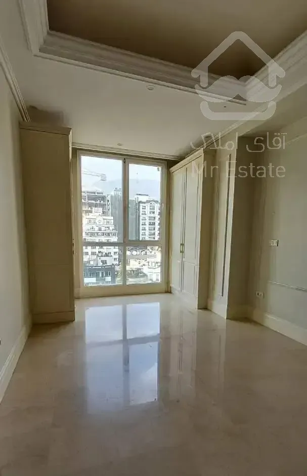 90متر اندرزگو(نرسیده به وطن پور) فروشند واقعی