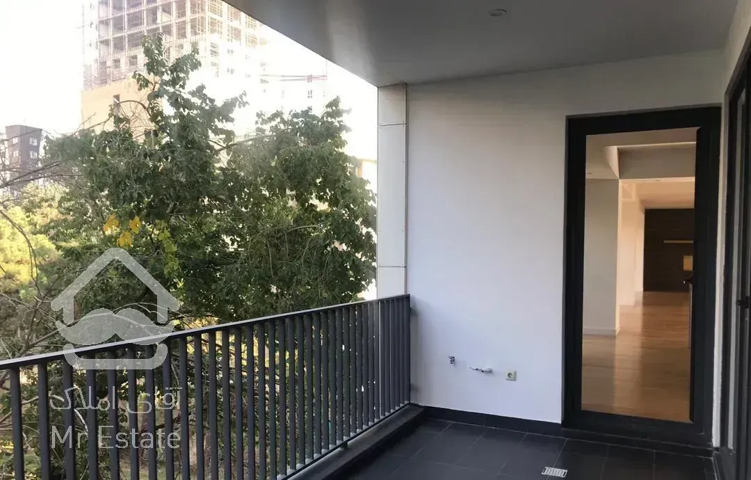 ۱۶۰ متر درکه ،  سند شخصی بدون ریشه