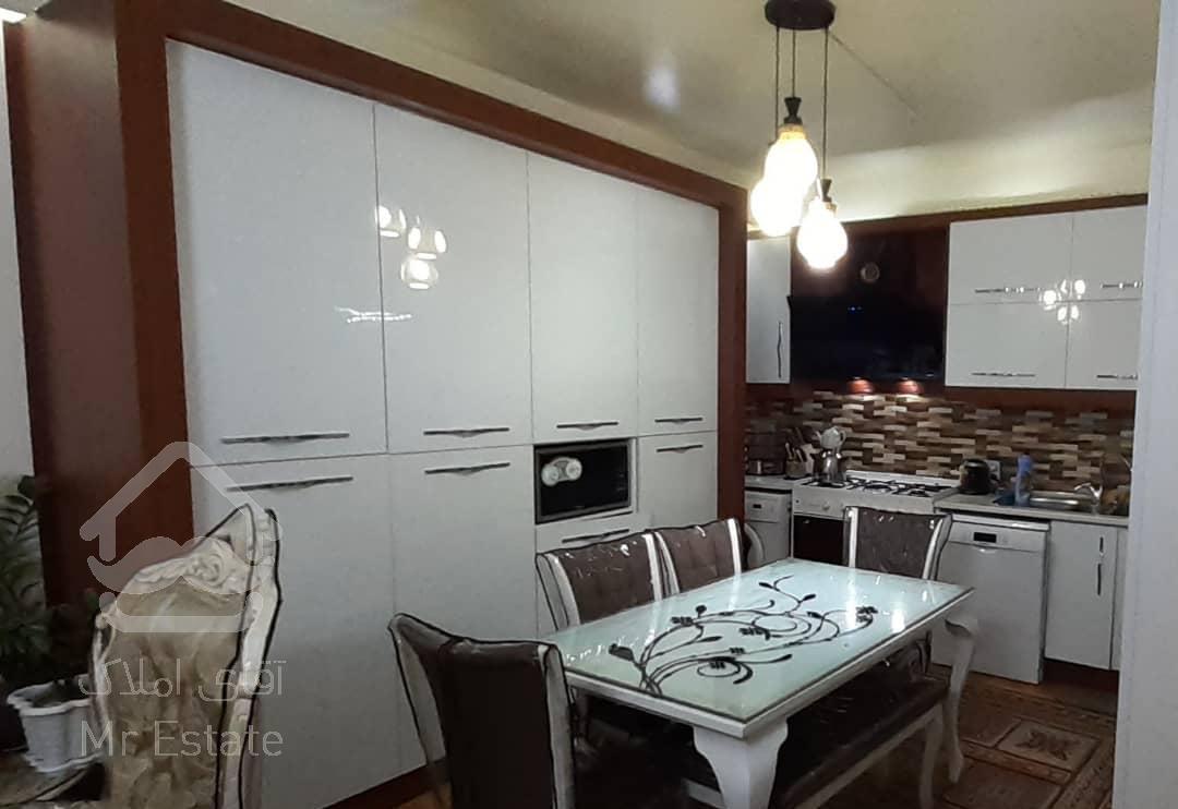 90متر فروشی  لوکیشن صادقیه