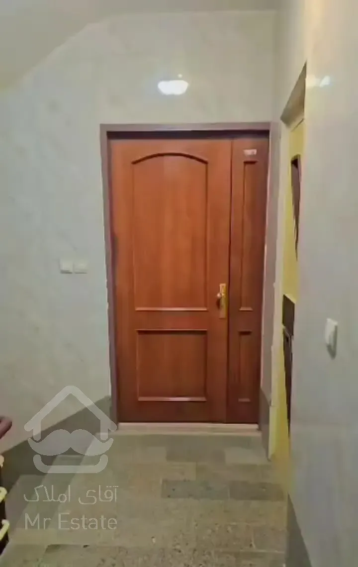 آپارتمان 100 متر جنوبی کوچه لاله جابر انصاری