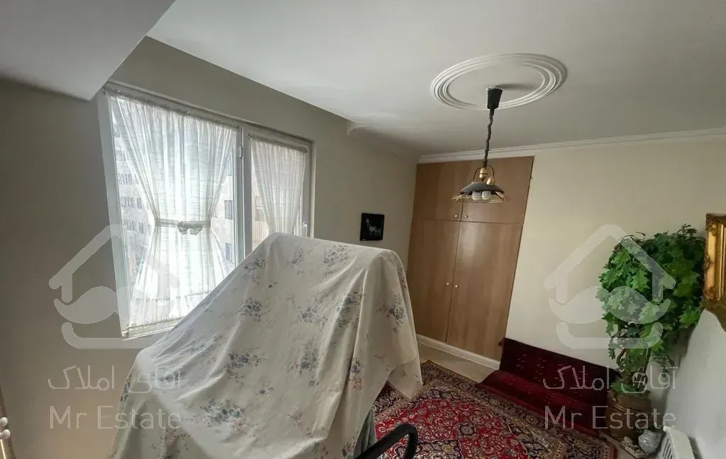 ۱۰۰ متر سالن پرده خور ورزی شمالی فول امکانات