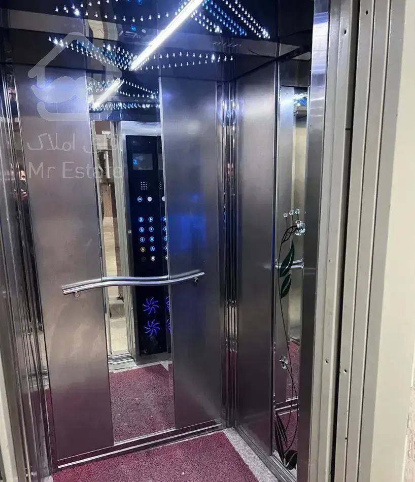 ۱۵۰ متری / سه خواب / آزادشهر