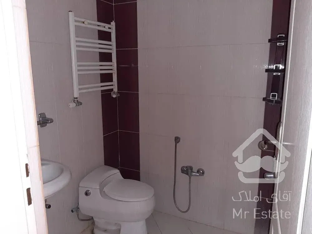 ۸۳ متر ۱ خواب /خطی رو به افتاب