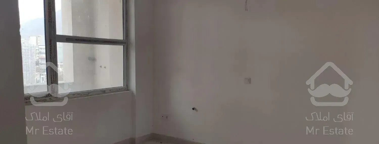 آپارتمان۱۷۸ متری،خشک،فرهنگیان فاز۲،بر خیابان سلمان