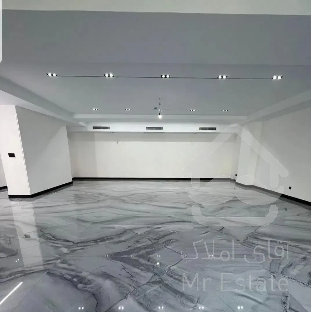 ۱۰۸متری/۳پارکینگه/تکواحدی/دونبش/شاهین شمالی