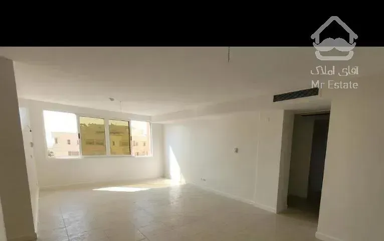 اپارتمان ۱۵۰متری۳خواب دریاچه چیتگر