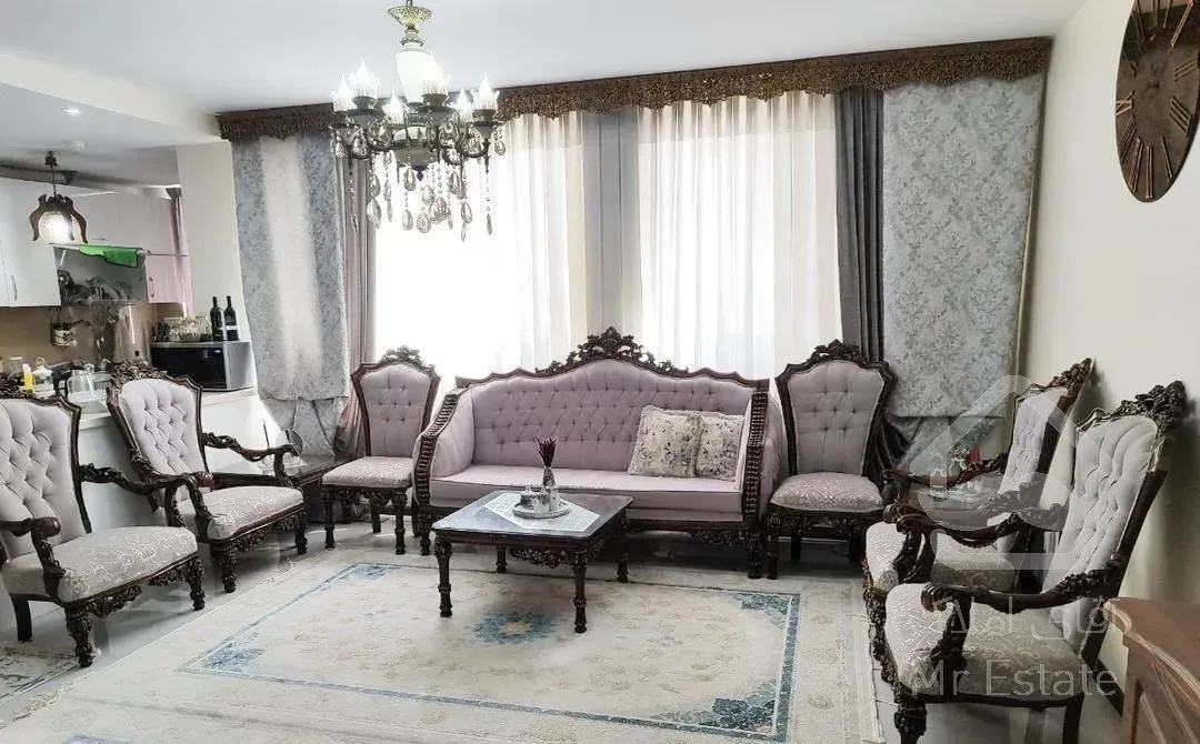 فروش واحد صنایع دفاع جدید/پارکینگ دار و جنوبی