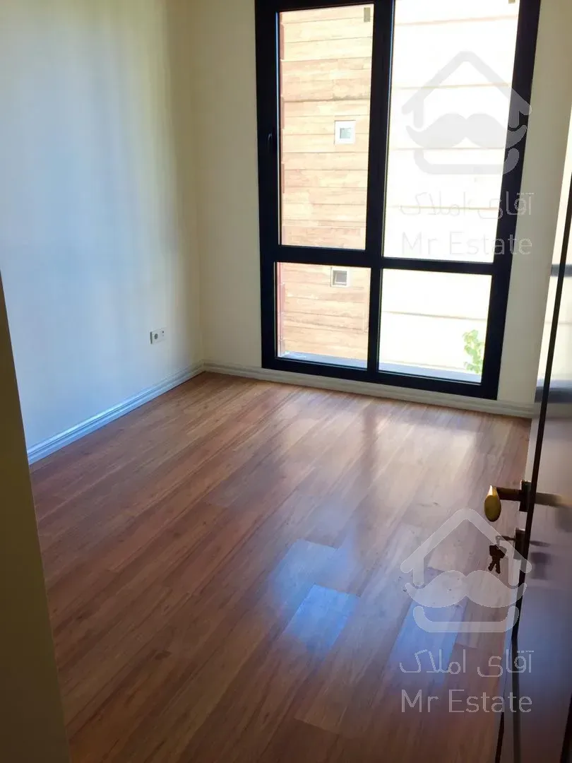 رهن و اجاره آپارتمان ۲۴۰ متری ۳ خوابه اقدسیه