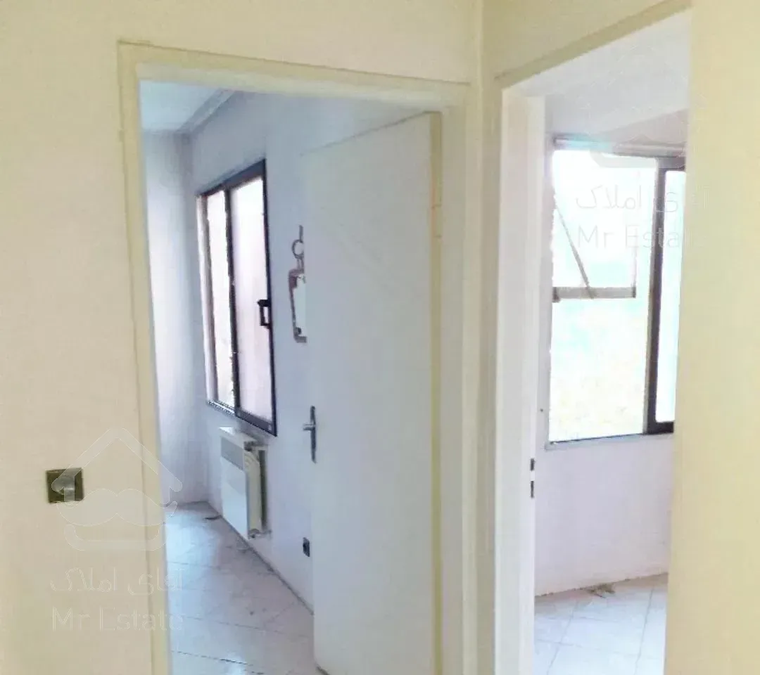 ونک/ ۸۰ متری/ مجاورت میدان ونک