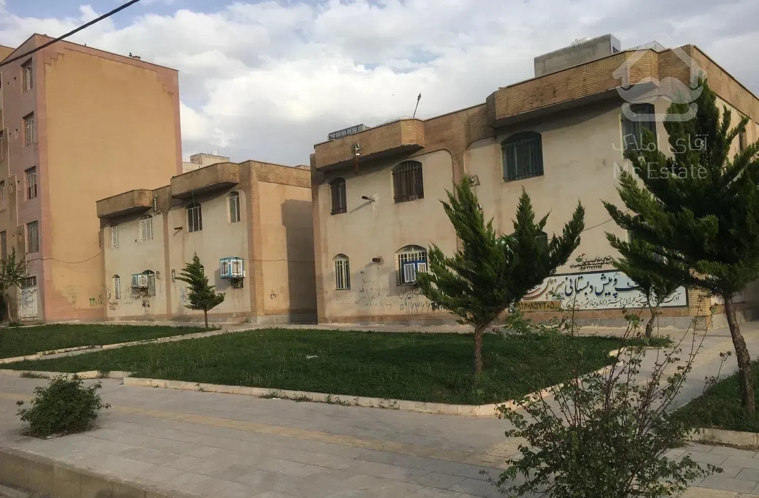 آپارتمان ۴۵ متری خیابان فاطمی و بلوار ۷۰ متری