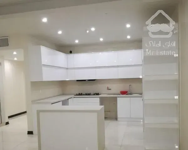 127متر سه خوابه کلیدنخورده فول امکانات