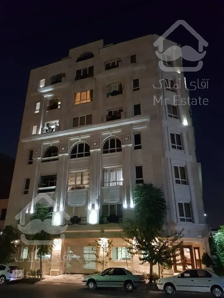 ۱۴۵ متر ۳ خوابه/ بهترین لوکیشن اباذر خیابان مقداد