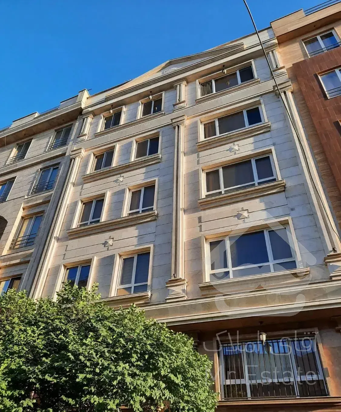 ۸۵متر۲خواب تمیز/فول/تخلیه/سالن پرده خور