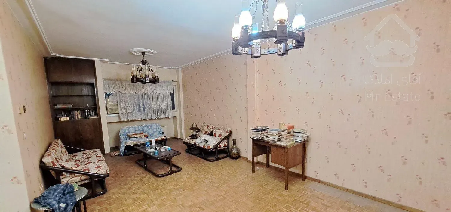 ۱۱۰متری دوخواب/طبقه اول/فول امکانات