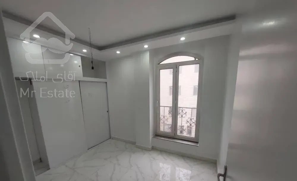 آپارتمان ۸۰‌ متر / فول امکانات/ سالن پرده خور