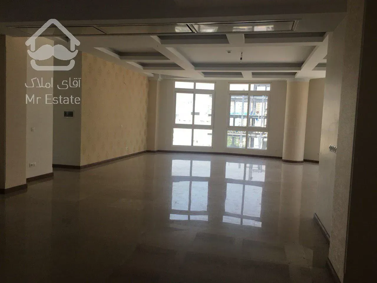 خرید فروش آپارتمان 300 متری نیاوران گلسنگ