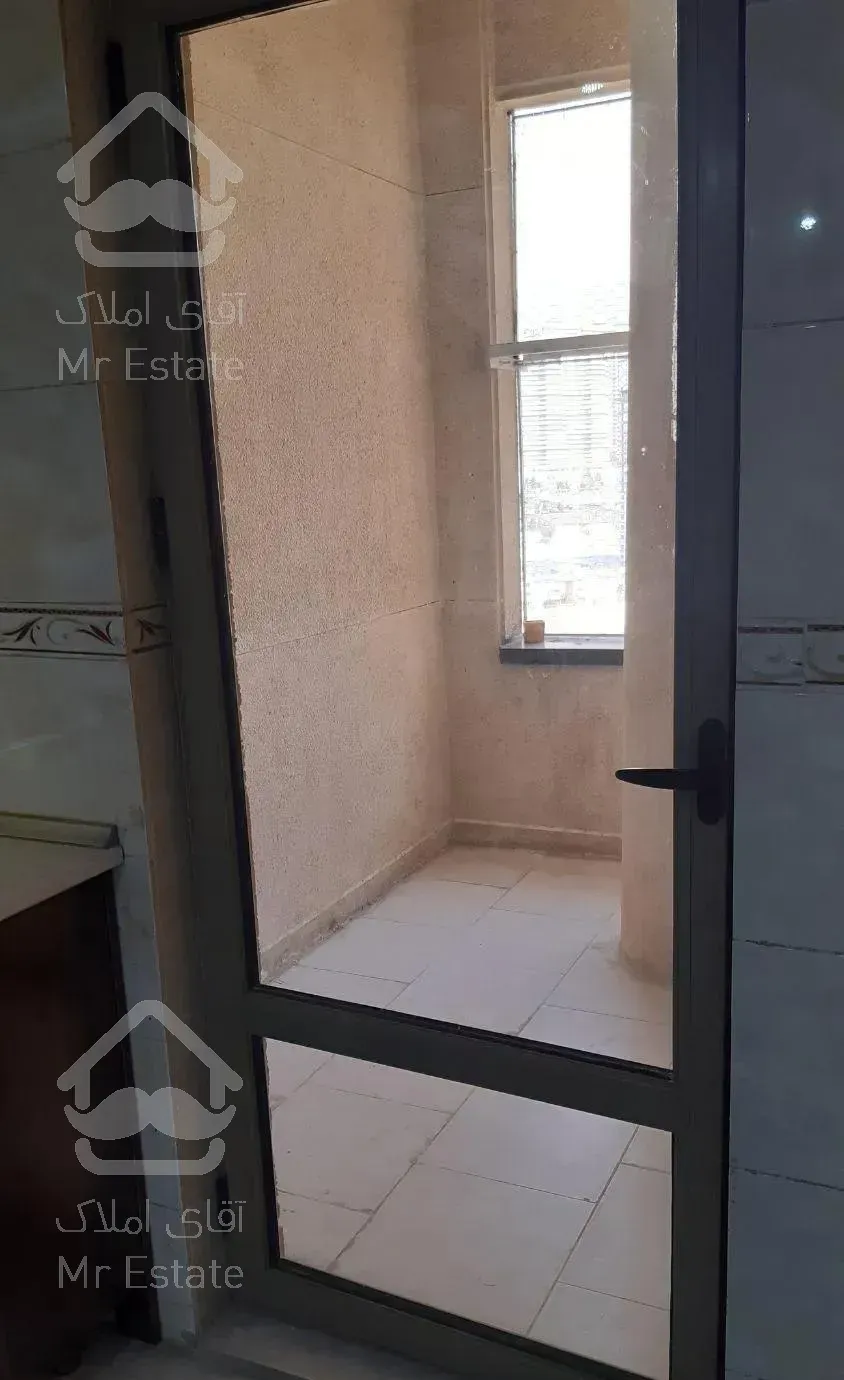 اپارتمان ۱۷۶ متر ۳ خواب طبقه ۱۷ برج مدیران روژان