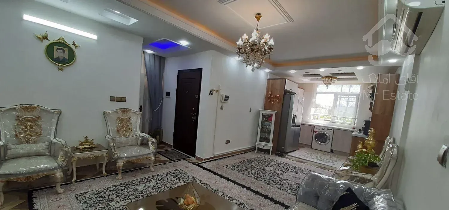 واحد 64متری در بهترین لوکیشن منطقه نعمت زاده