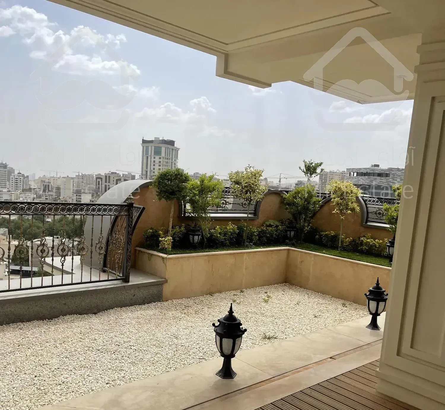 باغ فردوس - ۲۱۸متر (سه خواب مستر)