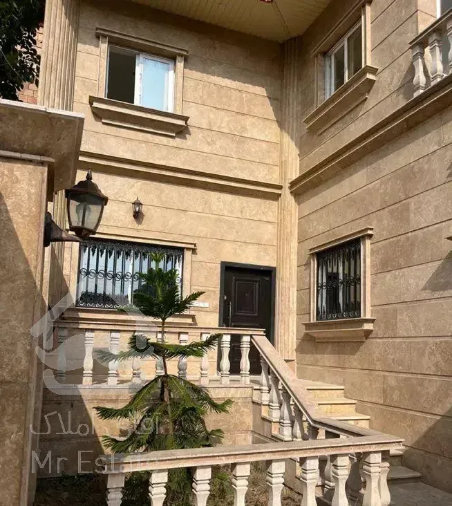 فروش خانه ویلایی ۲۰۰ متر/۳ خواب/دوبلکس/روف گاردن