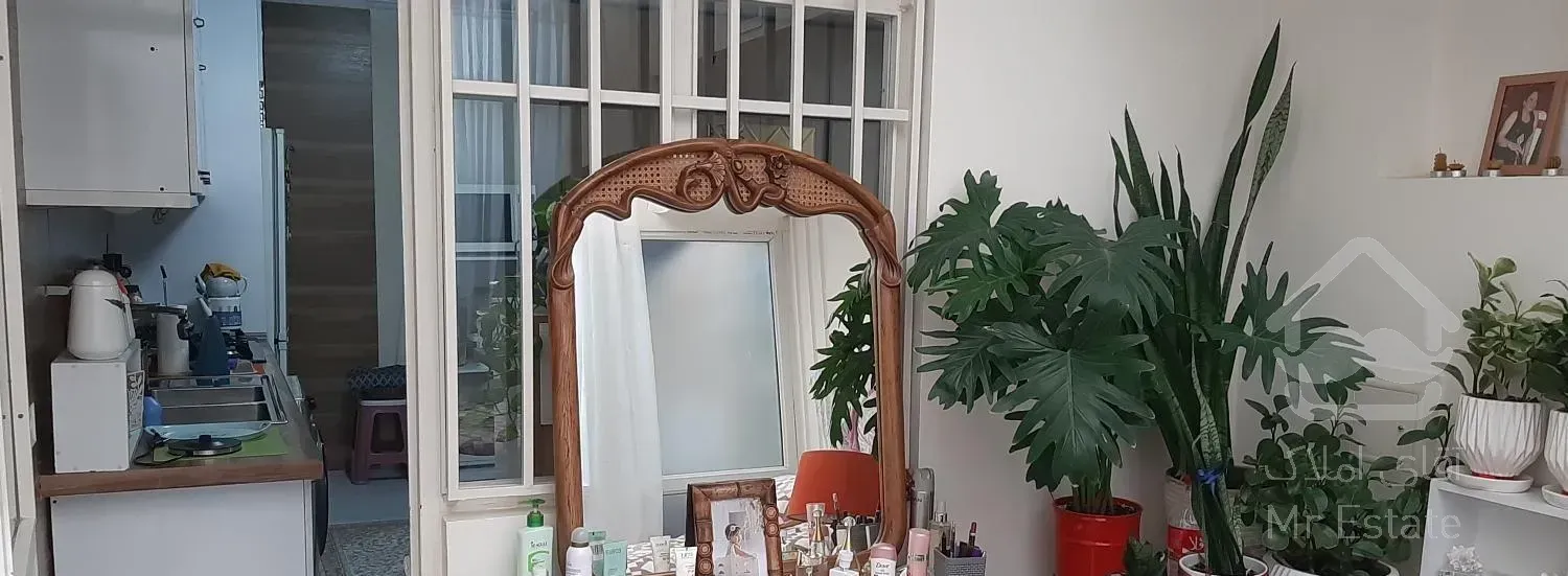 فروش واحد نقلی در محدوده جمهوری-ولیعصر