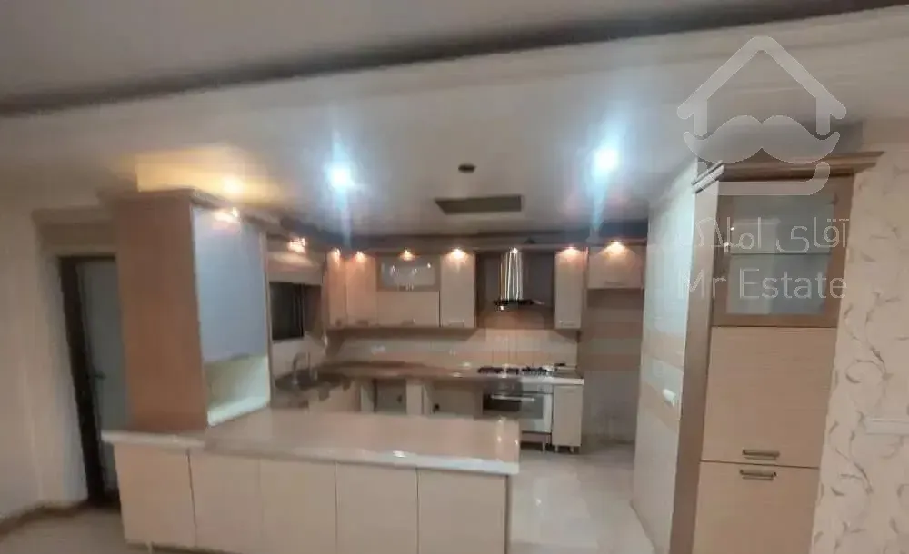 ۱۴۰متر سلیمی جهرمی فردوس شرق ۳خواب آفتابخور