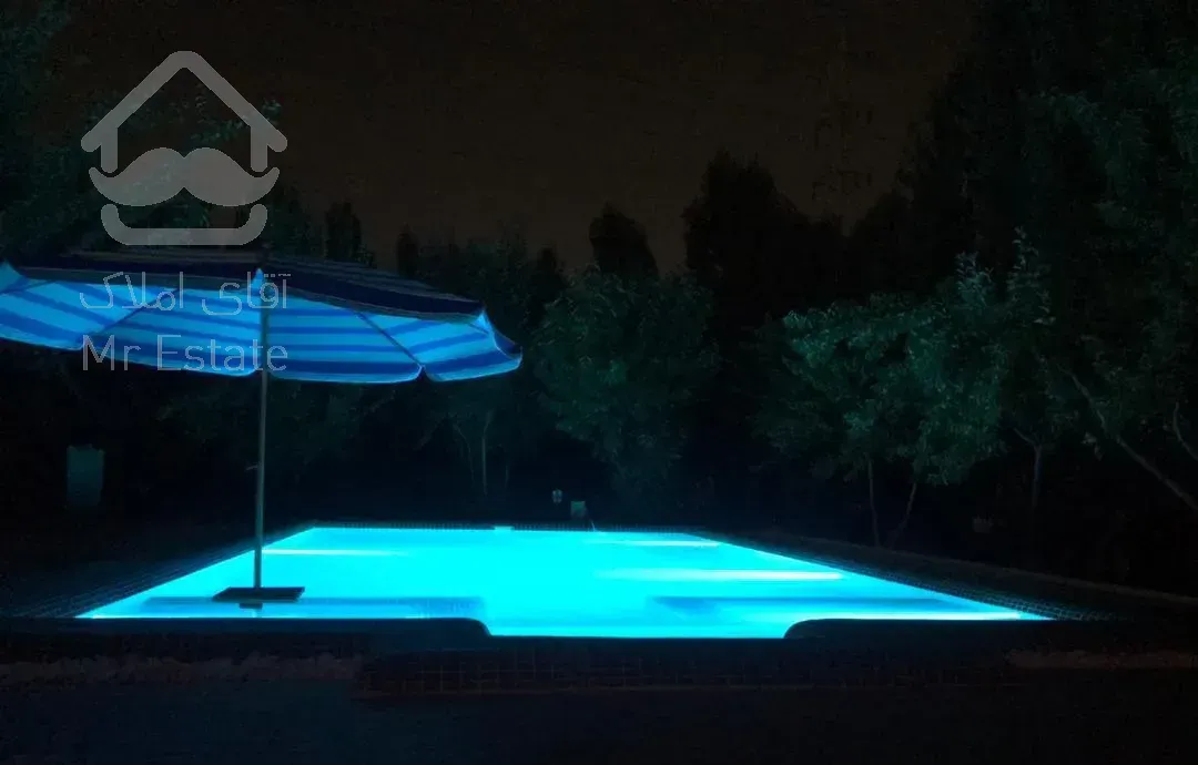 ویلا باغ 1950 متری دو خواب سند تک برگ