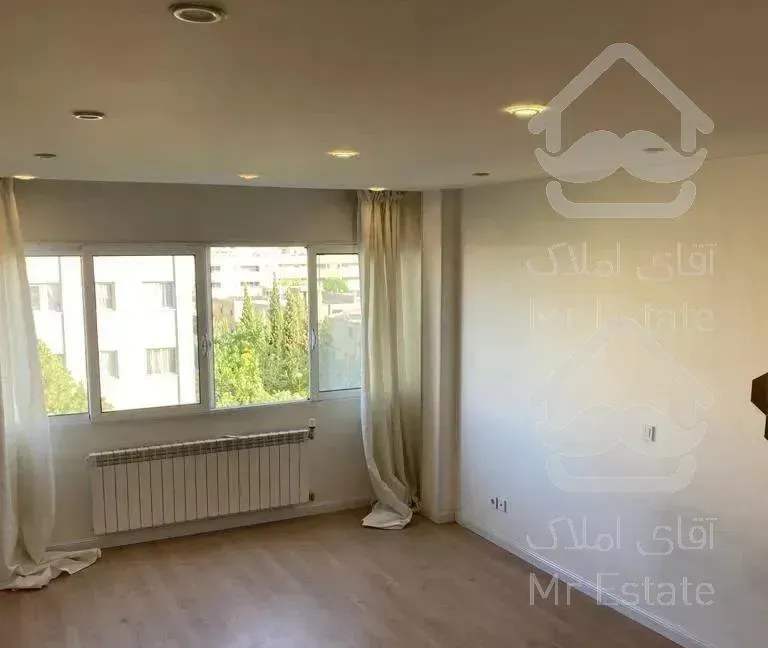 آپارتمان ۳ خوابه ۱۱۲ متری بازسازی شده در سپاهانشهر