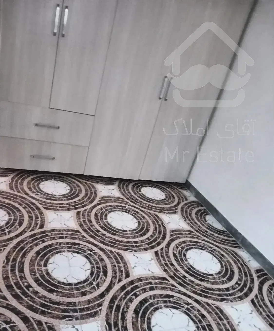 اجاره یک واحد دربلوار کشاورز غفاری راه مشترک