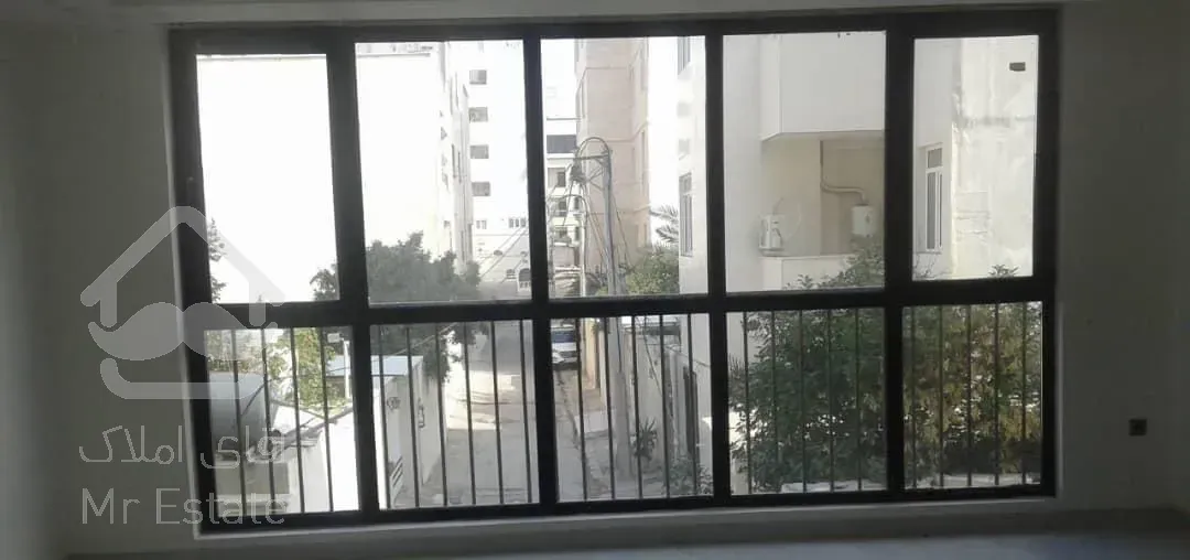 فروش آپارتمان ۱۳۰ متری ۲ خوابه