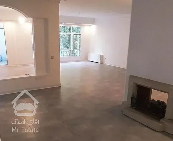 فرشته 213 متر خوش نقش و نورگیر