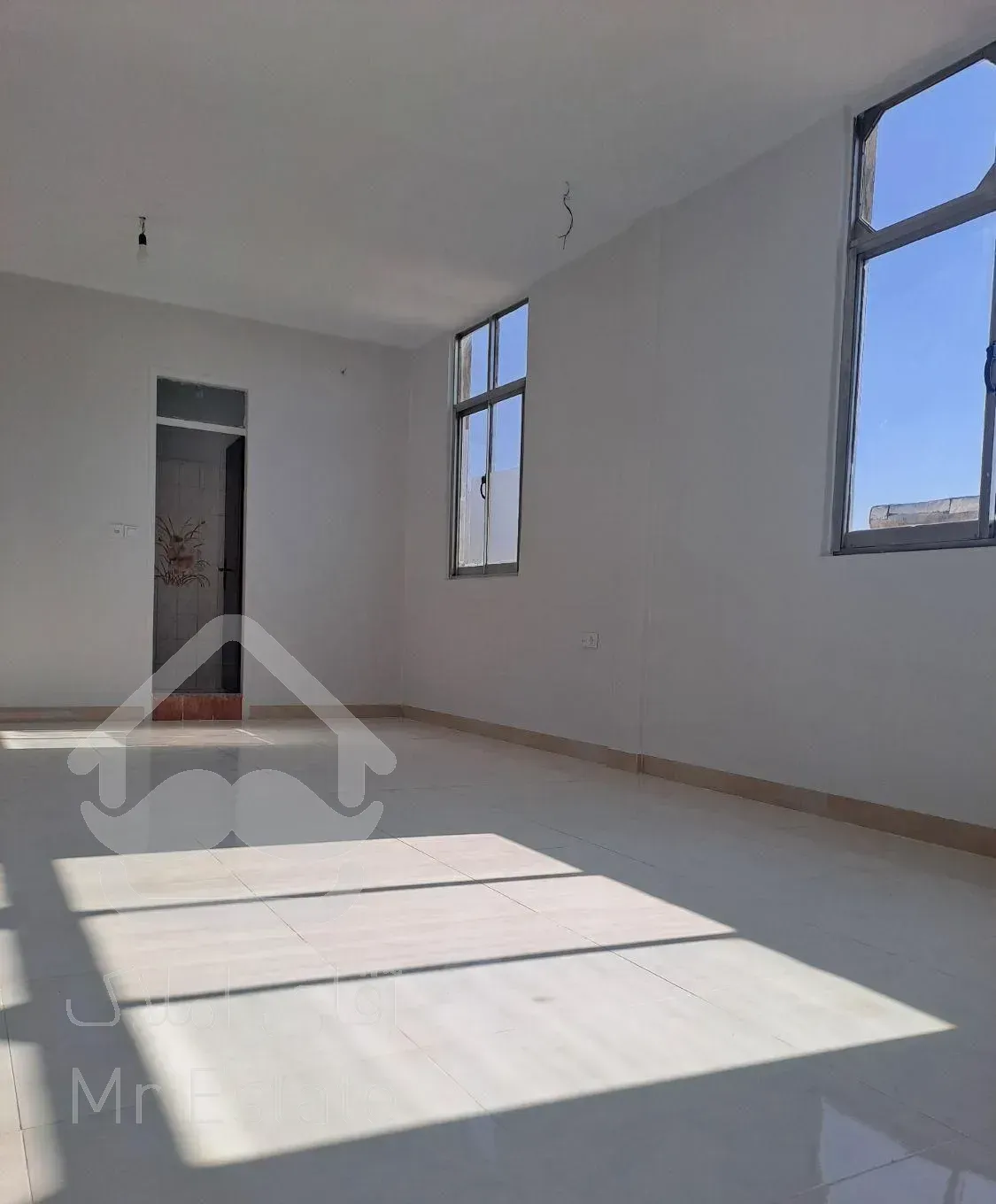 فروش آپارتمان ۷۸ متری ۲ خوابه طبقه ۱ در شهرک اوج