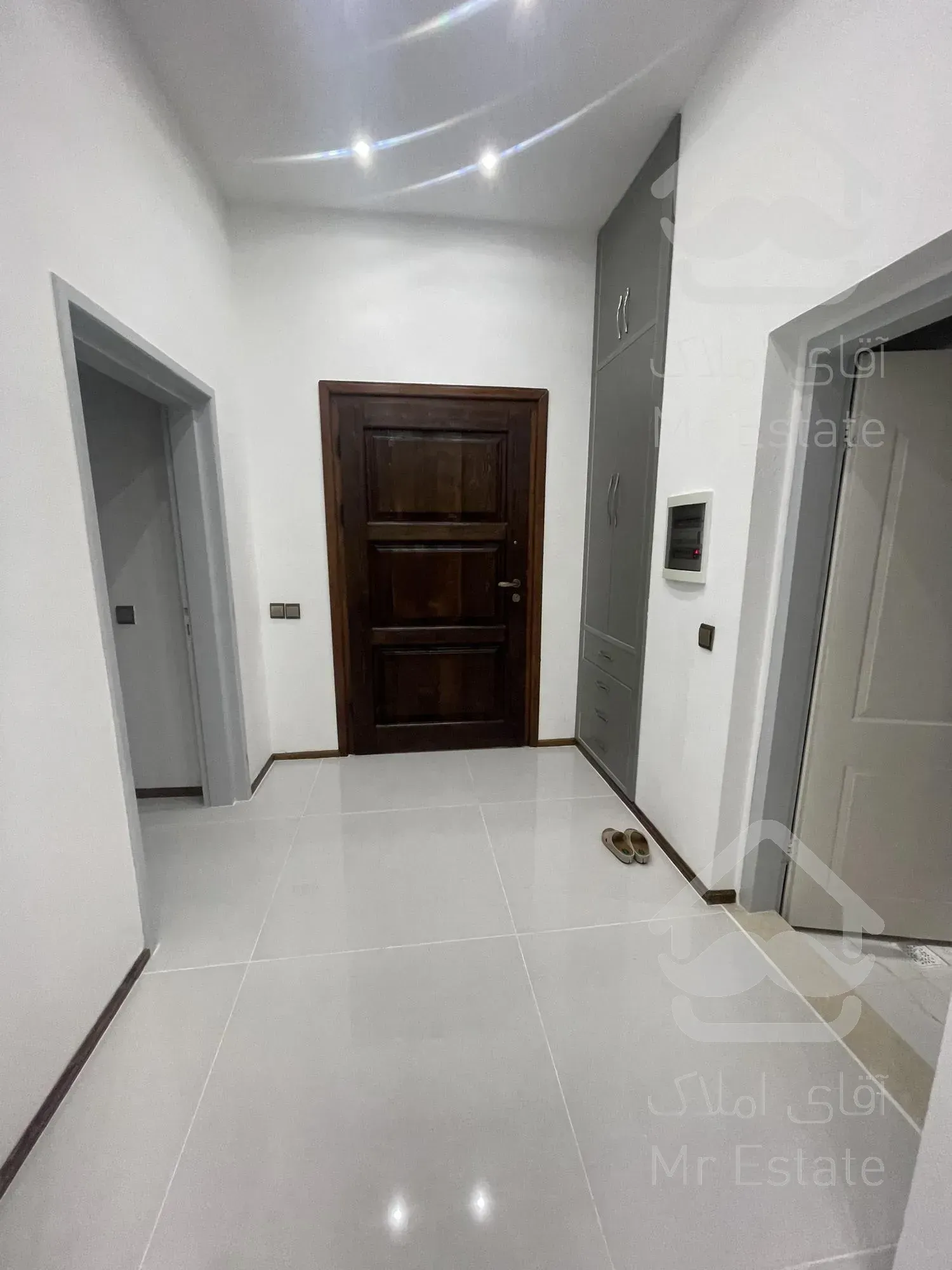 ویلا ۵۰۰ متری پلاک یک جنگل