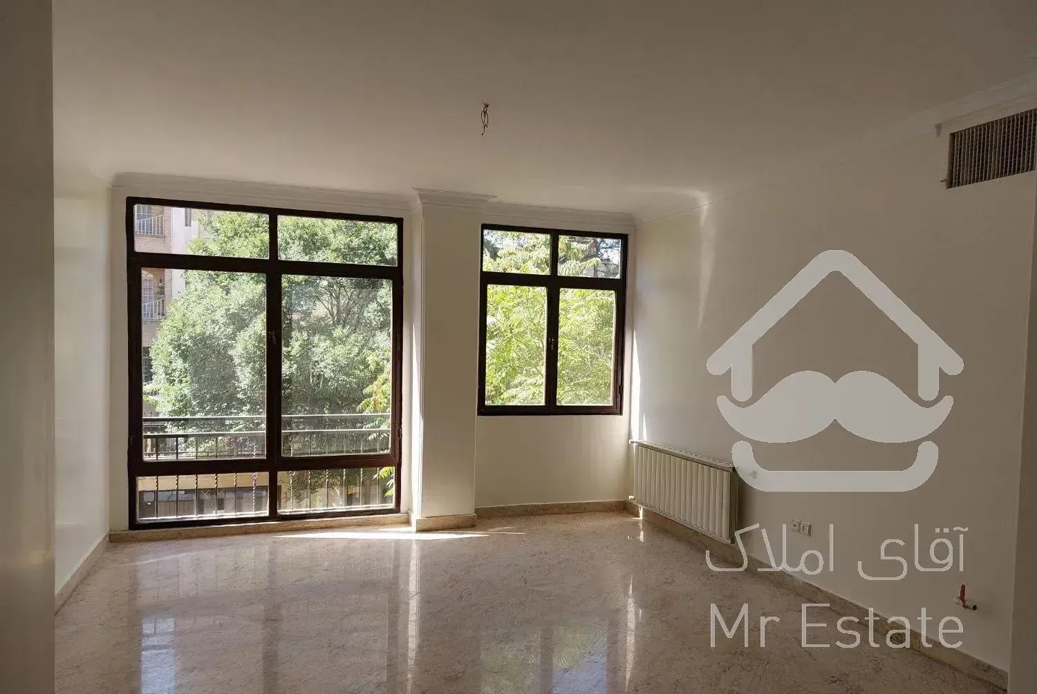 ۹۴متری ۲خوابه فول امکانات