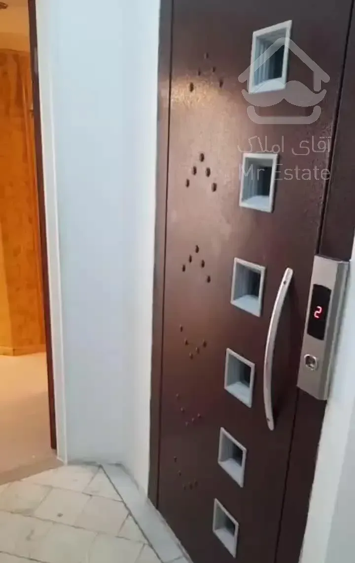 آپارتمان ۱۸۲ متری اقبال / قبل پیروزی