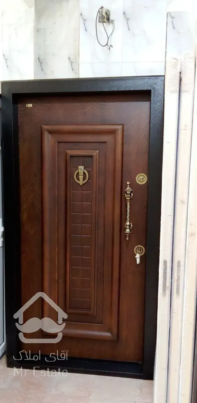 نصاب درب ضدسرقت واتاقی