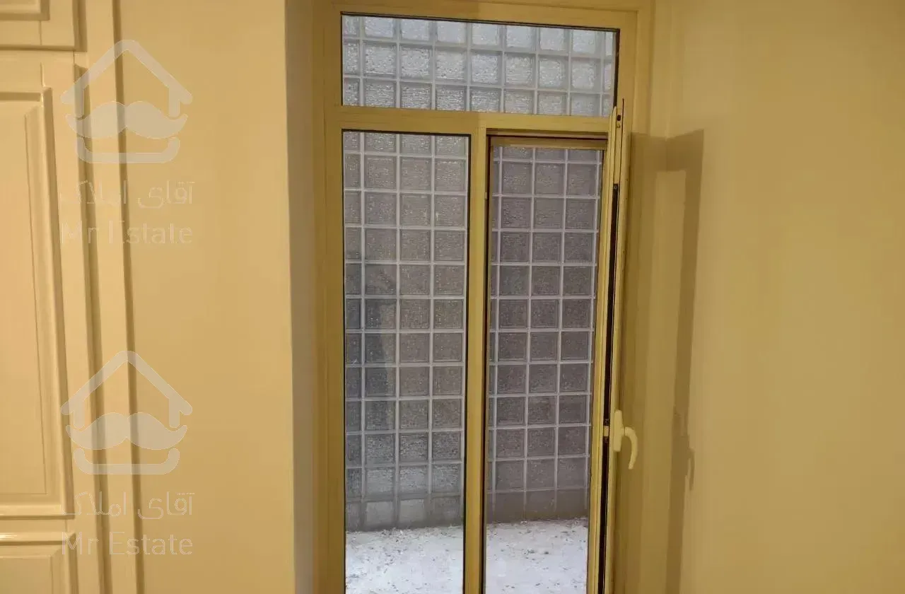 ۲۳۱ یک متر آپارتمان شیک نیاوران