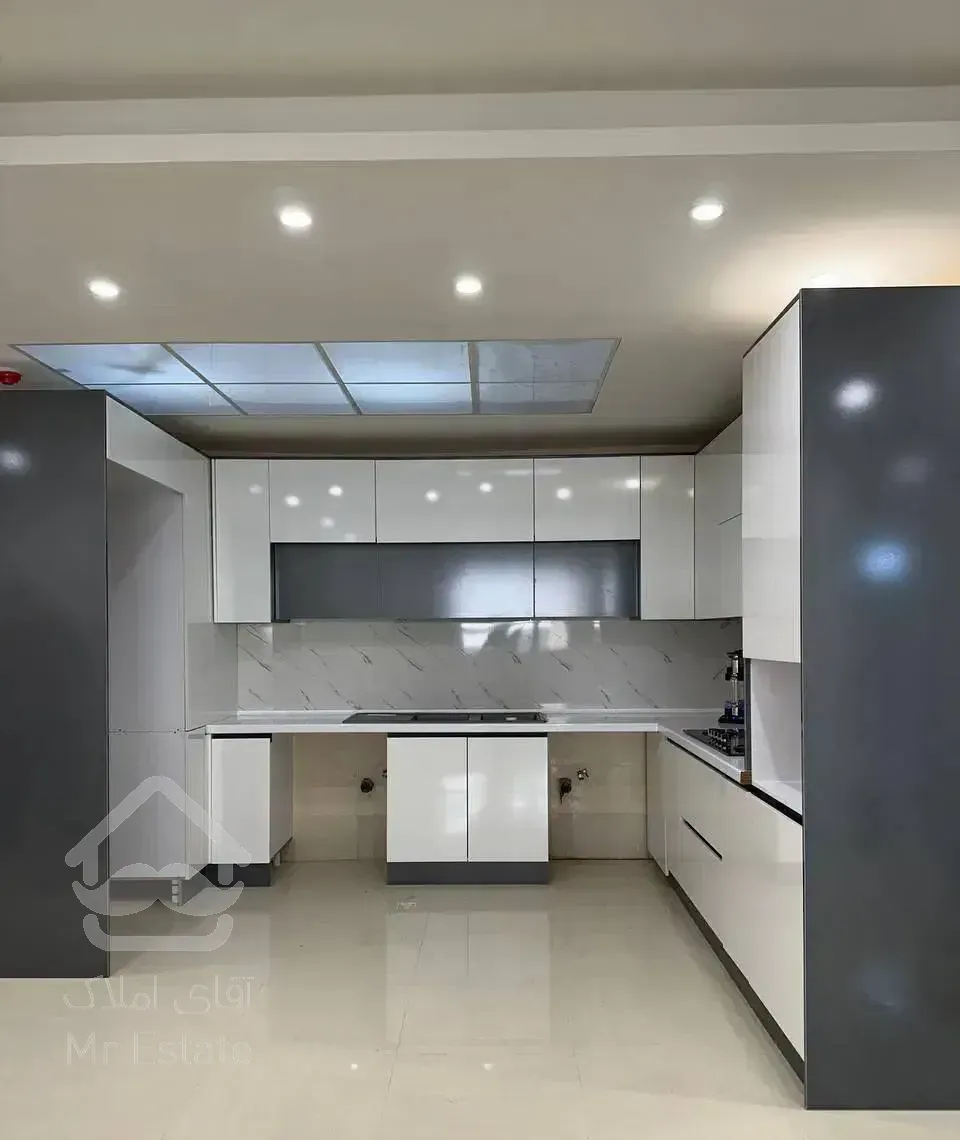 ۱۱۳ متر نوساز فول دیزاین شیک/برجهای خرازی