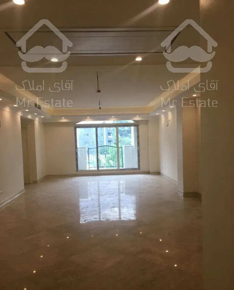 خرید و فروش آپارتمان مسکونی 220 متری فرمانیه شرقی