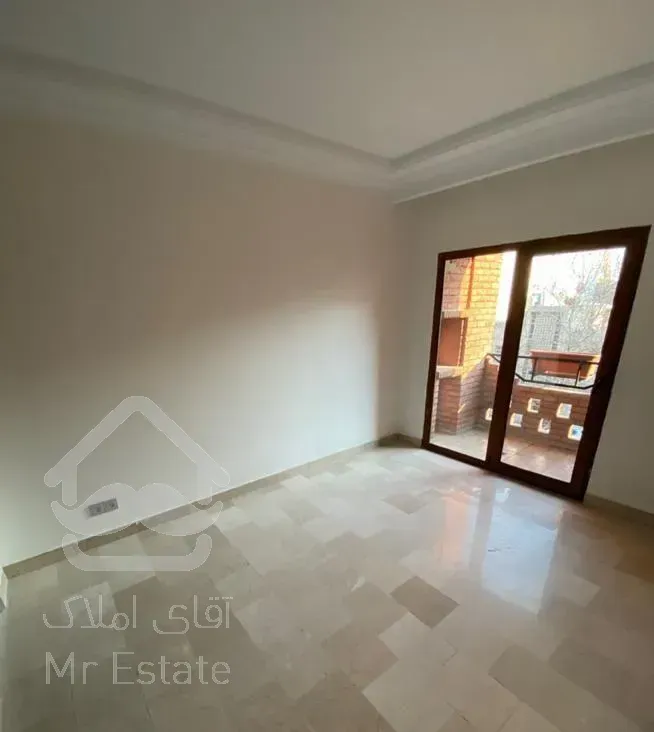 میرداماد ۱۴۰ متر ۳ خواب نوسازی شده