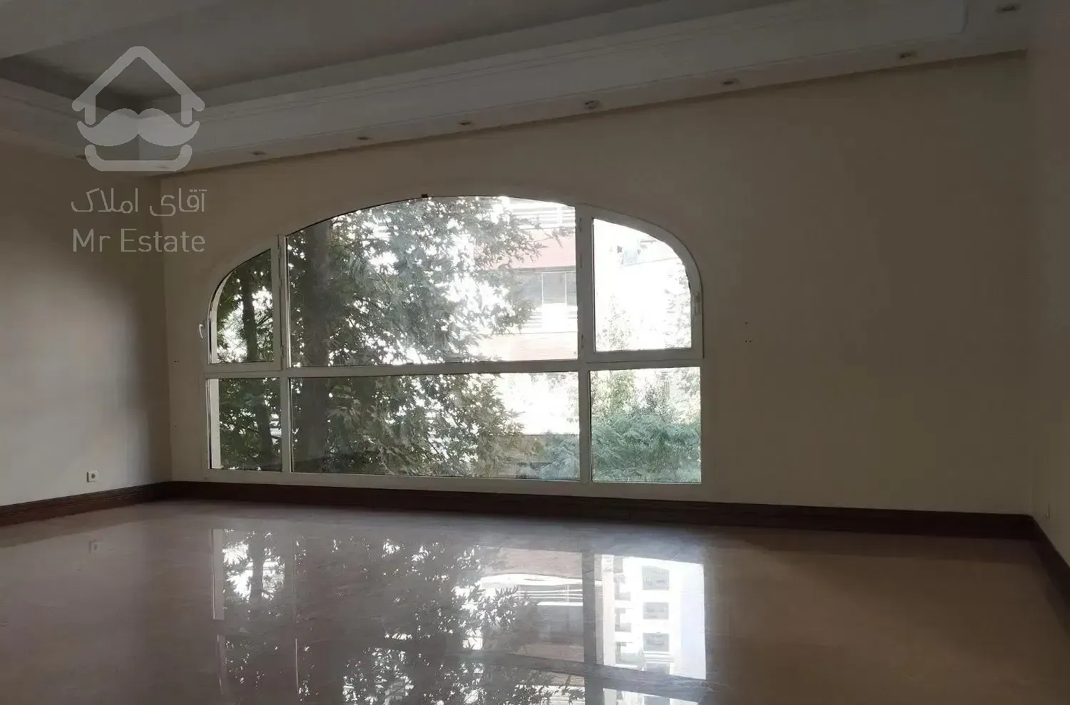 باغ فردوس-165متر-کلاسیک