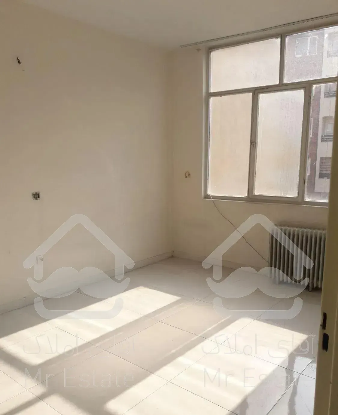 آپارتمان۱۱۰متر ۲ خواب تک واحدی شاهین شمالی خ بهار