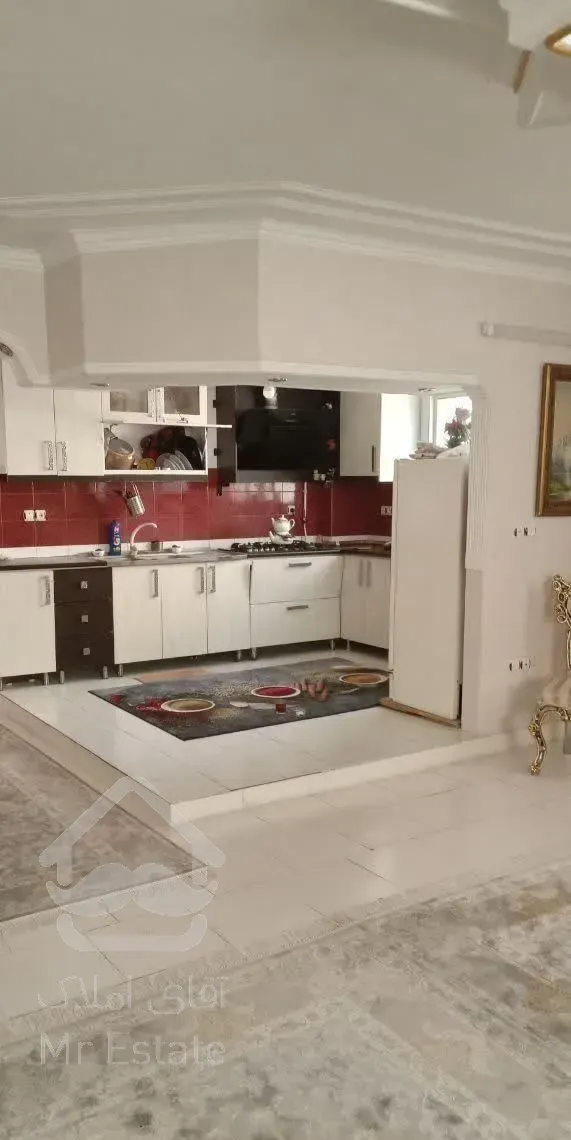 آپارتمان ۱۰۷متری خیابان زینبیه